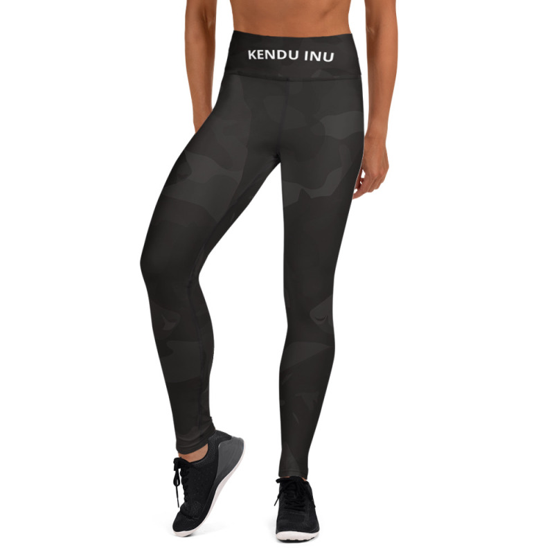 Female Black Camo Yoga Pants / Leggings